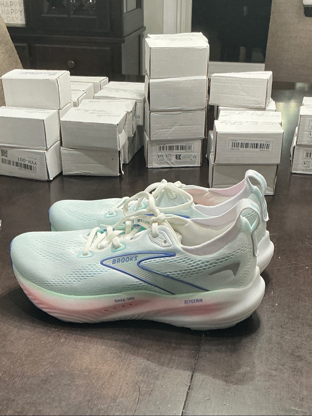 Brooks Women’s White Running Shoes with Blue and Pink Accents - Picture 4 of 7